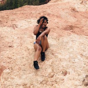 Meet your Posher, Angie